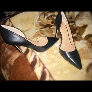 Pointed heels
